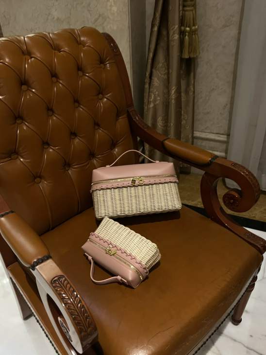 Picture of Loro Piana Handbags _SKUfw206422462fw